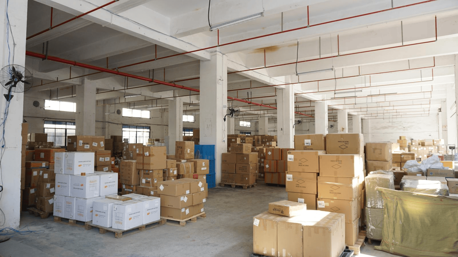 2.翔飞扬-企业环境-Warehouse Panorama